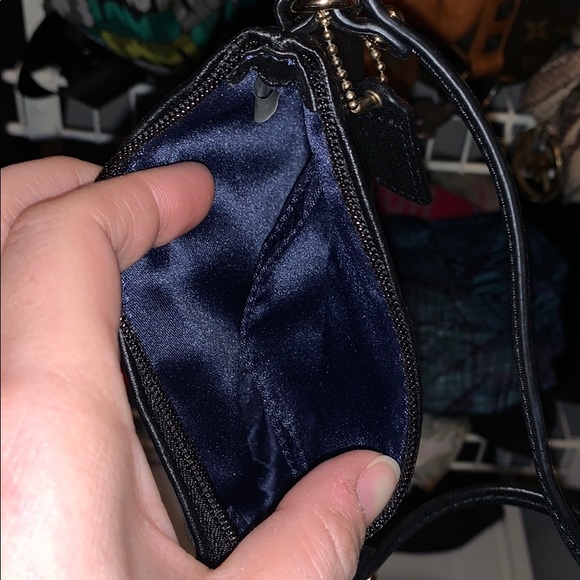 Coach wristlet - Picture 3 of 3